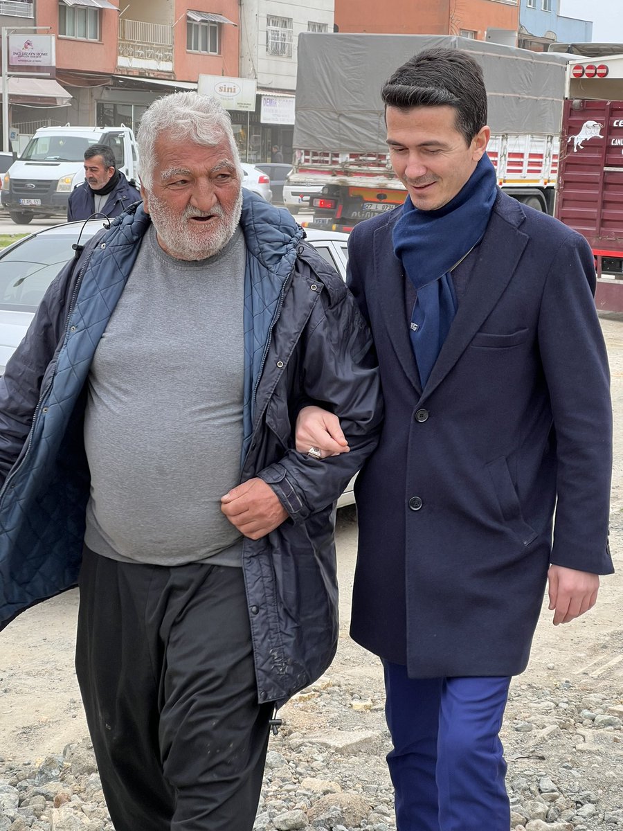 akpartihssa's tweet photo. Yolumuzda tevazu ve güven var. 

İçimizde ise bitmeyen bir samimiyet.

Muhabbetimiz daim olsun..🇹🇷

#YarınlarSeninHassa

#YarınlarSeninHatay 

          HALİL ERSEN DOĞAN
      AK PARTİ HASSA İLÇE BAŞKANI   

@HalilReisBaskan 

@mehmetonturktr https://t.co/pfEMdzCtFX