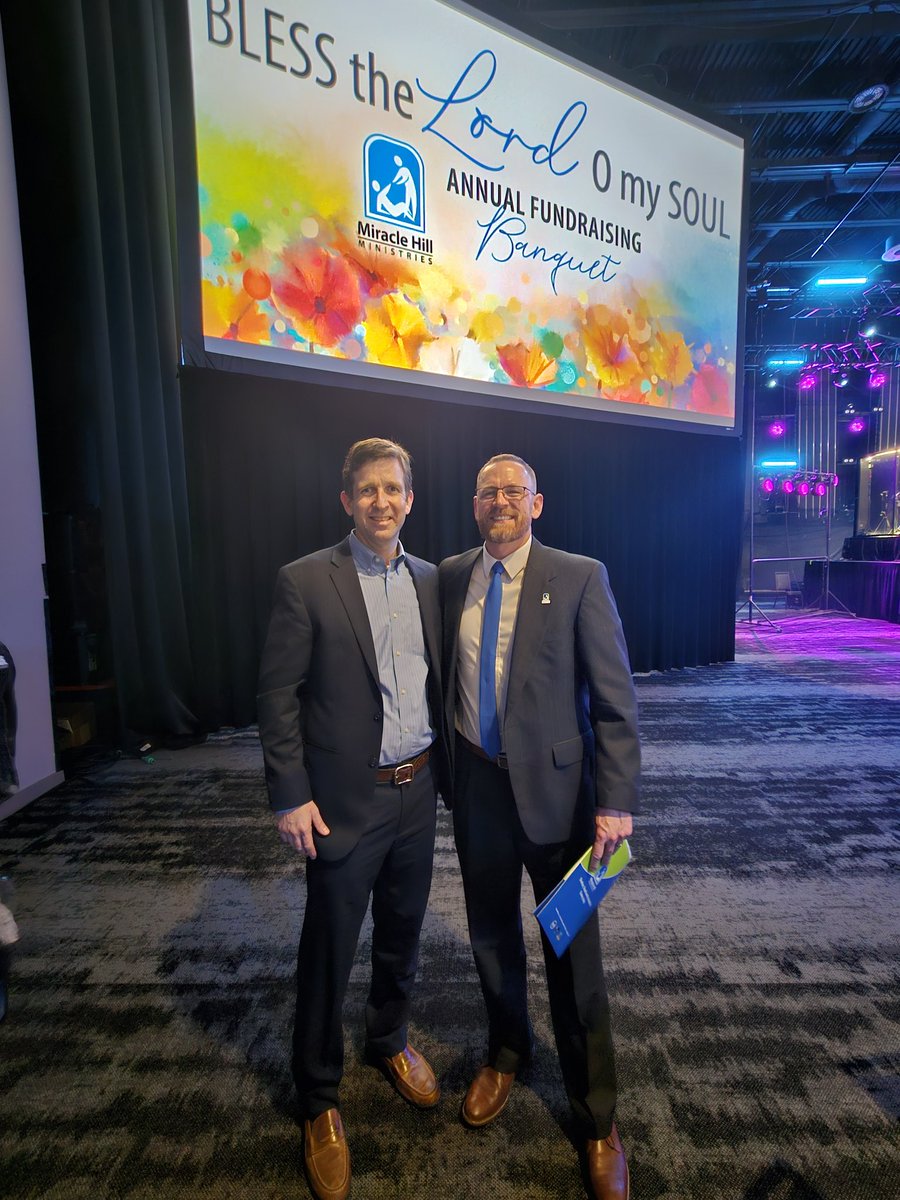 insurance_andy's tweet photo. Wonderful albeit quick down &amp; back trip to Greenville, SC to visit &amp; support a dear friend of mine.  

He's the CEO of one of the largest organizations of its type in the country &amp; does wonderful work in the upstate of SC.  @MiracleHill https://t.co/Bv04TpuzKP