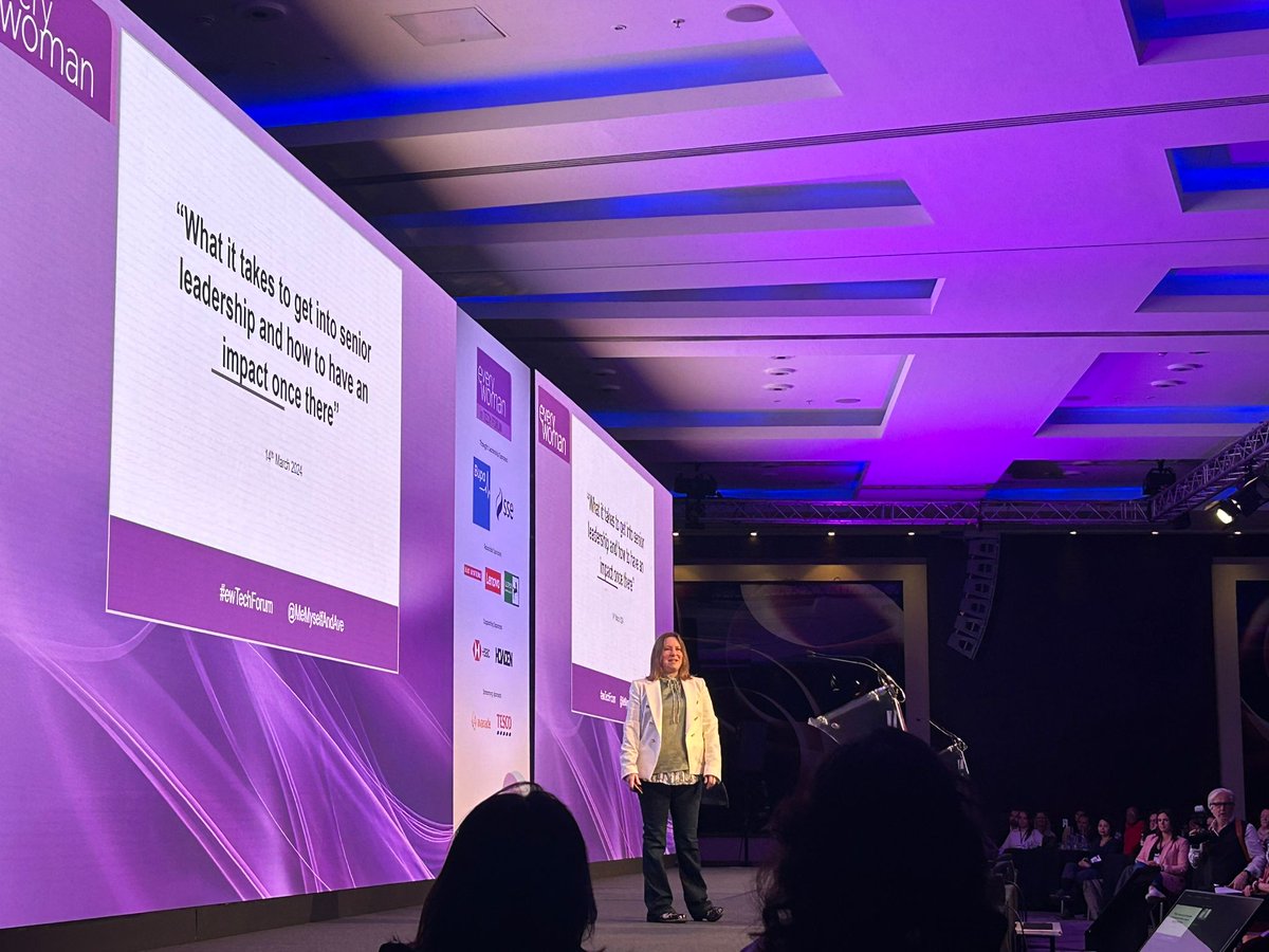 everywomanUK's tweet photo. Our first keynote speaker @MeMyselfAndAve kicks off our #ewTechForum sessions with a bang with her session 'What it takes to get into senior leadership and how to have an impact once there' π https://t.co/1gtrr4JSQY