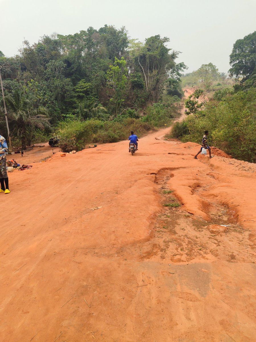 N100m was allocated to the Construction of Ohordua- Ugbodu- Onicha - Uku- Isele- Uku Road, Delta state, in the 2023 FG Budget in 2023 Budget. We tracked and report that this project was poorly done. The section of the road along NYSC orientation camp is already wearing off less…