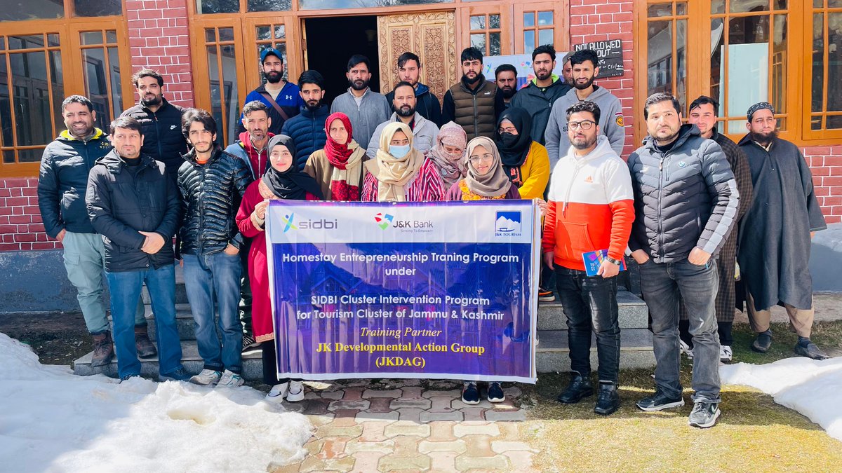 JKDAG's tweet photo. Excited to announce our Homestay Entrepreneurship Training at TRC Chandigam, Lolab, Kupwara, sponsored by SIDBI &amp; co-sponsored by J&amp;K Bank. Implemented by JK DAG. #HomestayEntrepreneurship
#JKBANK
#SIDBI
#JKDAG
#TourismJammuAndKashmir
#EmpoweringCommunities https://t.co/shUMizKd9B