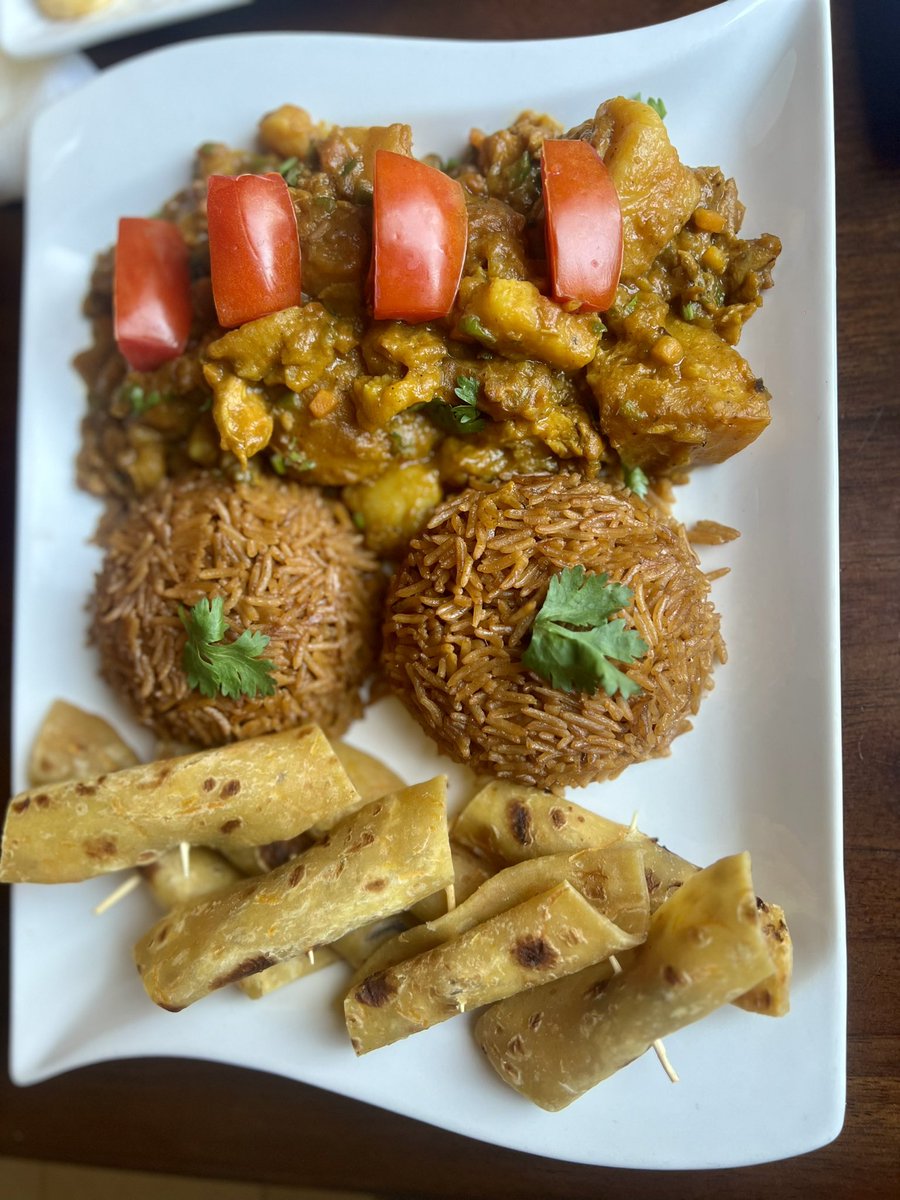iyosarestaurant's tweet photo. Plan your break-fast with a meal that tantalizes your taste buds and nourishes your body, setting the tone for a fulfilling day.
#breakyourfast
#IYOSACafèandRestaurant
#DelightInEveryBite
📍`Wandegeya Nkinzi RD. near Ladybird boutique` https://t.co/SpcYUHvBgl