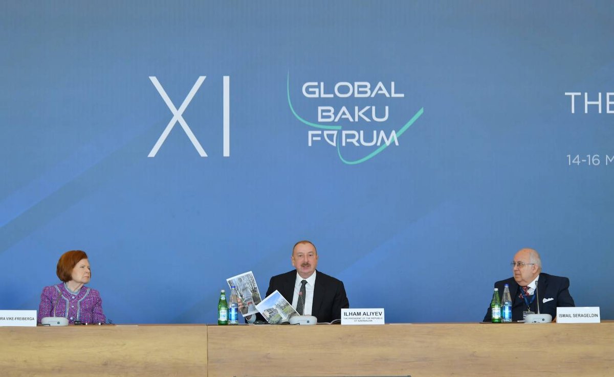 UlkerBva1's tweet photo. 🇦🇿President Ilham Aliyev @presidentaz  showed @NizamiGanjaviIC #XIGlobalBakuForum participants photos of the act of #vandalism against the Khurshidbanu #Natavan monument in Evian-les-Bains in #France.
#XIGBF #GlobalBakuForum https://t.co/PJafrqgljN