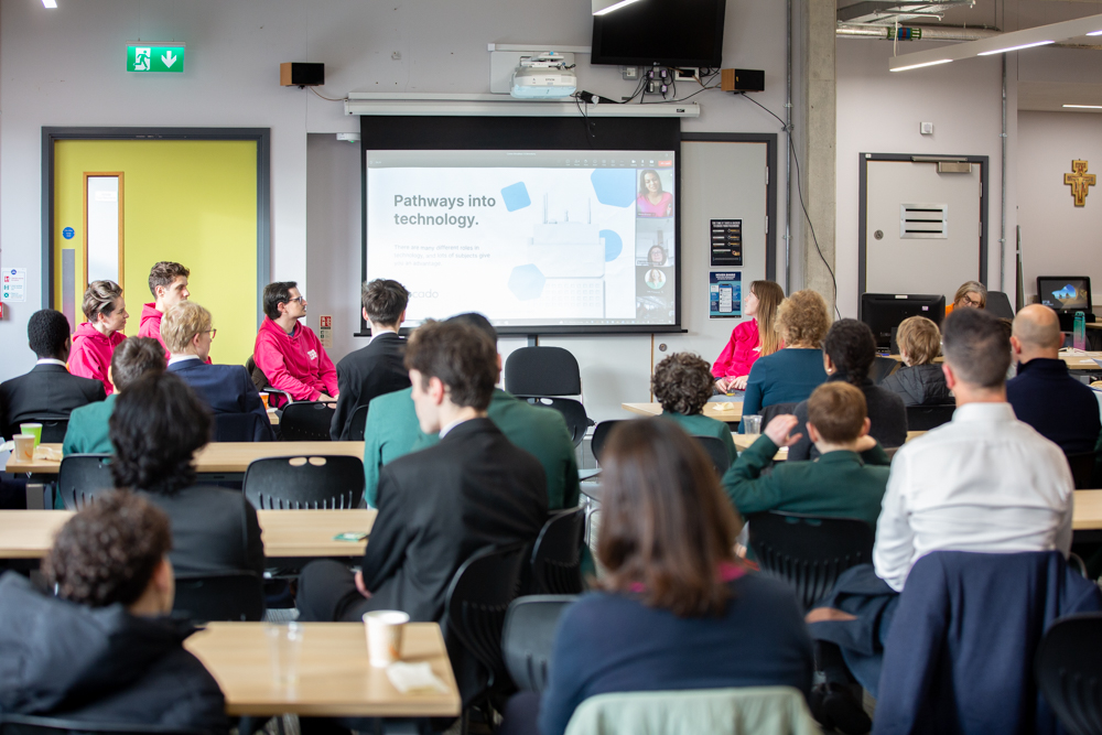 stbenedicts's tweet photo. Huge thanks to Code for Life for the insight into Ocado at our careers breakfast this morning! 🛒 Parents, pupils, and staff got a sneak peek into warehouse ops, from selecting items to packing (robots are involved!) 🤖 #CodeForLife #Ocado #BehindTheScenes @codeforlifeuk https://t.co/LTFceCnpJ6