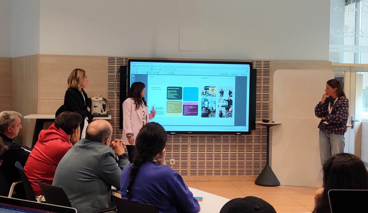 Comillas_OPE's tweet photo. Ayer pudimos contar en @ComillasCHS con @Mc_LEHM, @BrandeliciousES, @BleafSostenible y @astisl en el Career Coffee para abordar salidas profesionales en los sectores de Traducción e Interpretación y Comunicación

Os esperamos en los próximos Career Coffee
#TuFuturo #somoscomillas https://t.co/49I3K0uJES