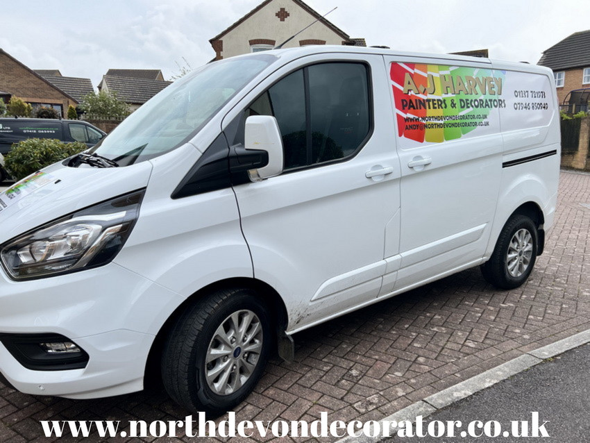 NorthDevonDecor's tweet photo. A.J Harvey Decorators take pride in the high quality painting &amp; decorating service that we offer.
Many additional services include plastering, coving, artexing, carpentry, electrics &amp; plumbing.
https://t.co/EkHgYZaFx9 
#northdevondecorator #paintinganddecorating #northdevon https://t.co/pj2DWrf0kR