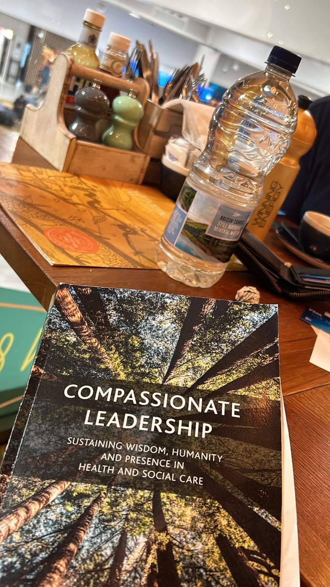 Bit of light holiday reading #LeadershipDevelopment 
#FNFFellow #FNF #compassionateleadership @WestM61