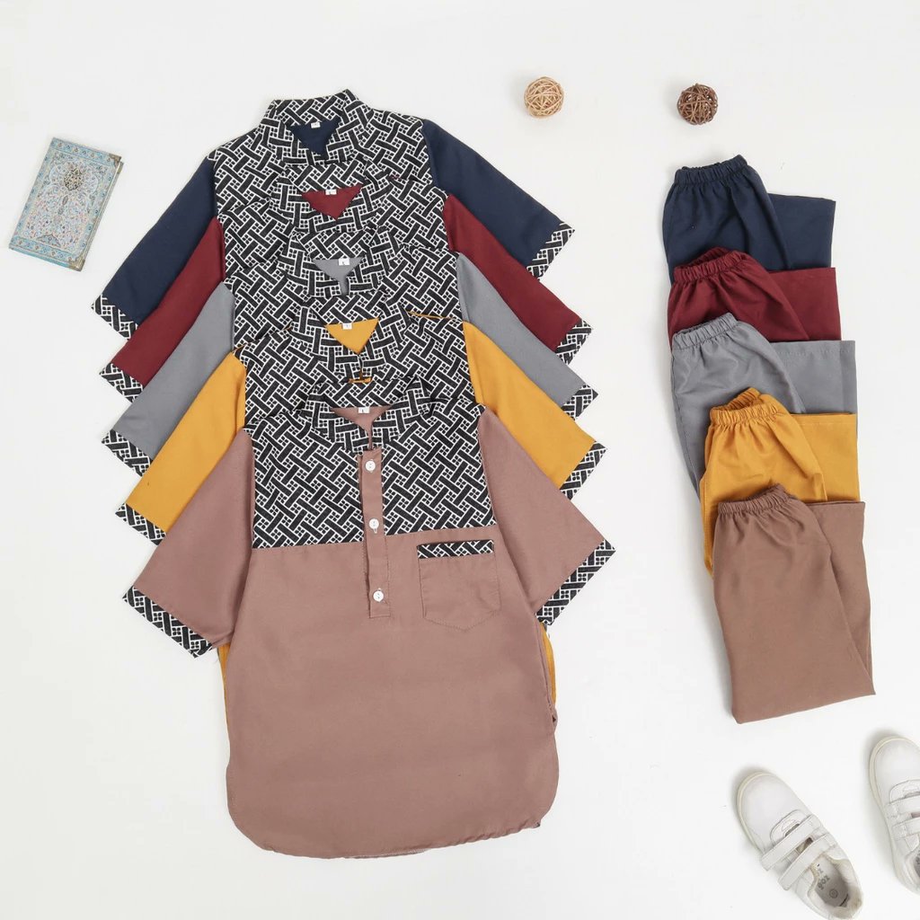 sonia___17's tweet photo. 📌Rekomendasi Baju Koko setelan anak 1 - 10 thn

🖇️. https://t.co/Lxr1y4Qy5a https://t.co/mijf1oznOW