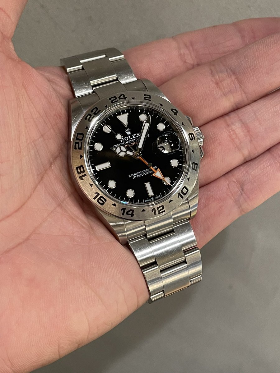 909_lab_nakano's tweet image. ROLEX 
EXPLORER2
Ref.226570 ブラック
Ser.random
2021年製
保証書付き
お問い合わせ
商品コード：250416

中野店限定の激安価格でございます！
競合店に負けない熱い1本となっています！

#ROLEX
#EXPLORER2
#ロレックス
#エクスプローラー2