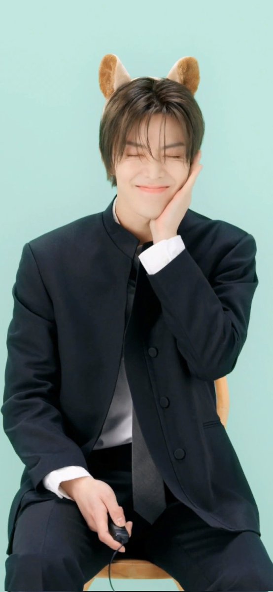 100haero_nyt's tweet photo. 방과후유타 각성 영상 
너무 잘생겼어 너무 귀여워..😍😍😍😍😍 https://t.co/4haBbi9nYH