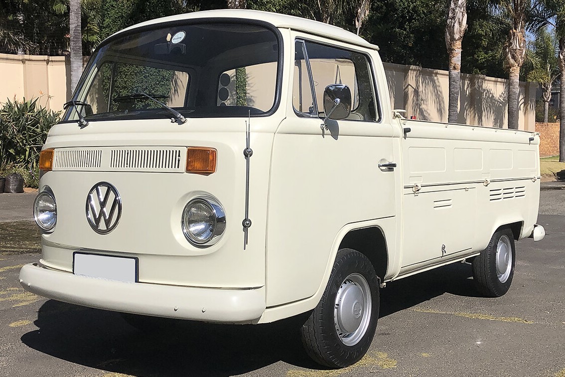 SentiMETAL_ZA's tweet photo. STOCK SPOTLIGHT!
------------------------------------------------
FOR SALE: 1973 VW T2 Single-Cab Transporter
> Fully restored in 2013
> upgraded engine
> Stunning!
PRICE: R195 000
=================================
ENQUIRE > https://t.co/VGrruFegPE
#classiccars #sentimetal https://t.co/fLtFq3uB1t