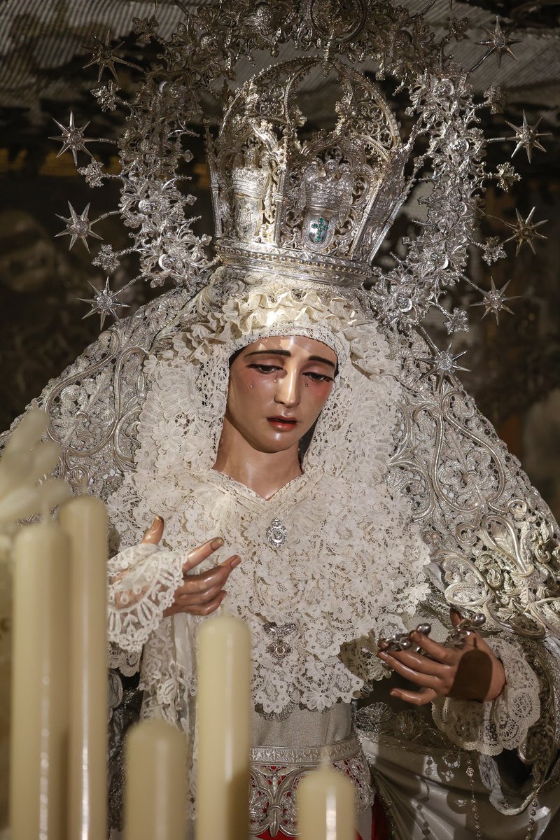 HermandadPaz's tweet photo. ➡️ María Santísima de la Paz se encuentra en su paso de palio, a la espera de un nuevo Domingo de Ramos. 

📷: @juliomarin1905 https://t.co/ioaetlesPN