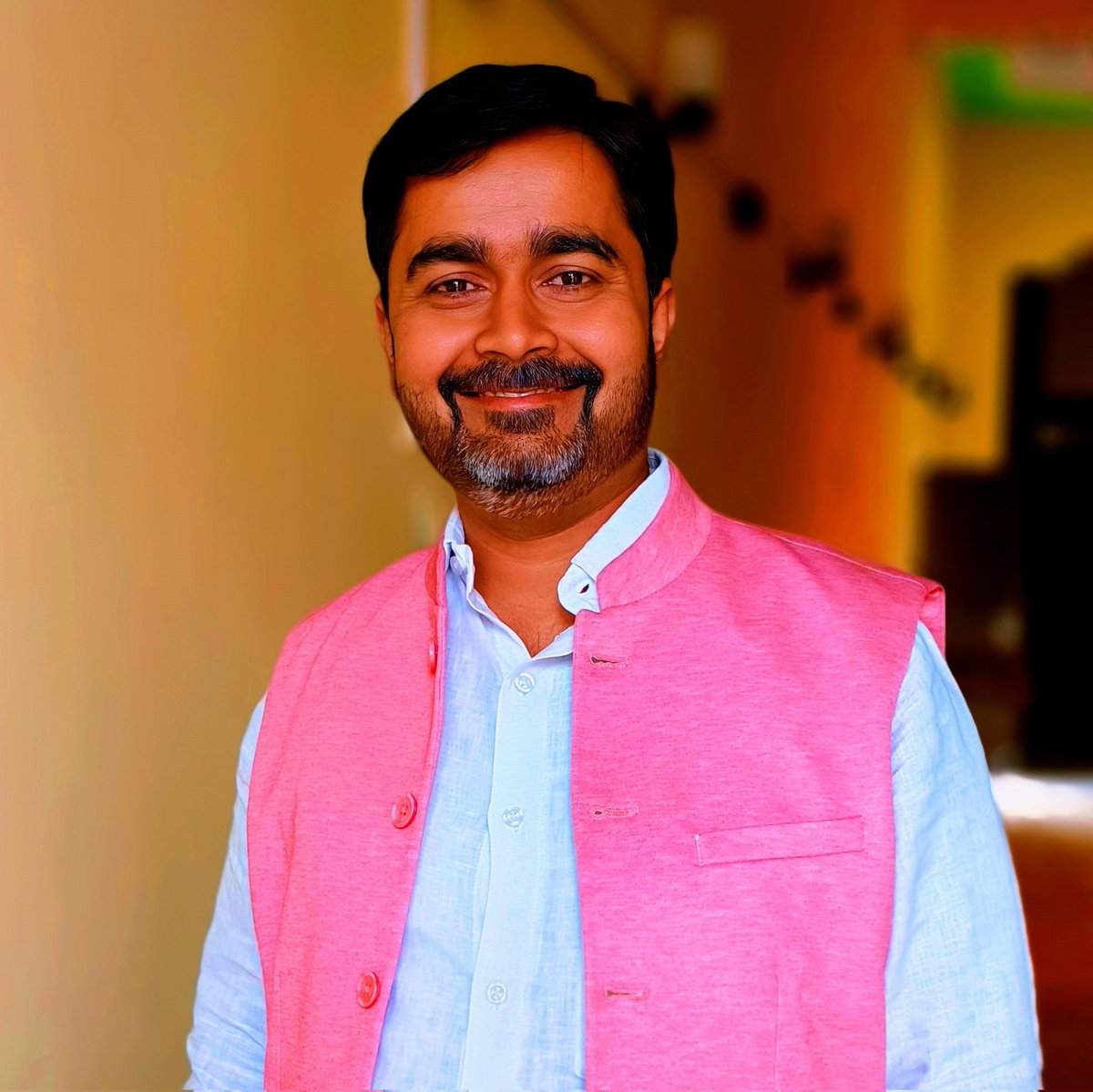 vikashk15786712's tweet photo. #NewProfilePic https://t.co/6Vj9tCSli8