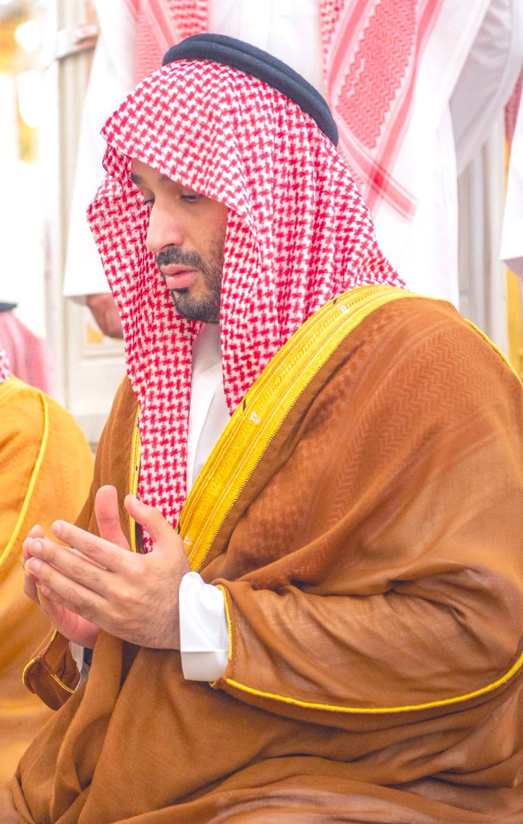HRHMBNSALMAAN's tweet photo. اللهم وفقه وأفرح قلبه اللهم سهل عليه ما يستصعبه. اللهم يسر له أموره ولا تعسر فإن التيسير من لطفك اللهم أختر له كل خير اللهم أسعد قلبه يا رب ووفقه فيما يسعى إليه🇸🇦💚
 https://t.co/5aRdOldsrv 
#ولي_العهد https://t.co/aWPLkmJsTH
