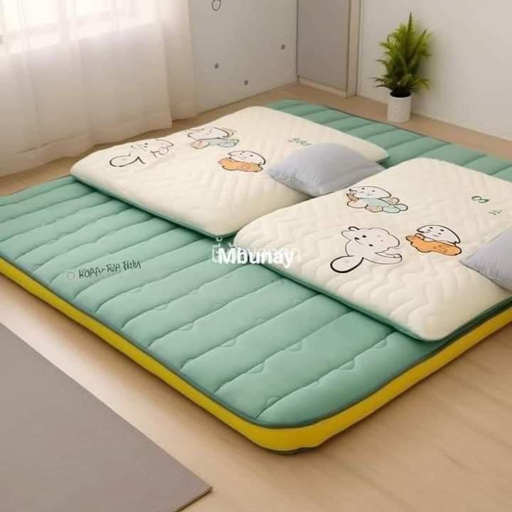 Media Sosial tweet media