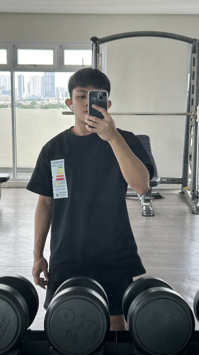 erenyeager_eth's tweet photo. GM @inkonbtc! ๐๏ธ
was out the whole day yesterday on web3 โ๏ธ
today we continue #INKedFit!
gonna bounce back today and will give the largest drop of custom squad logos!!! ๐จ
@BrunnoEth @zetman_eth @TalkingDoggo @Holmesart100 @StevenComicMan @0xHonz_eth @JoeyDodd5 @inkonbtc https://t.co/vwxPncFTQd