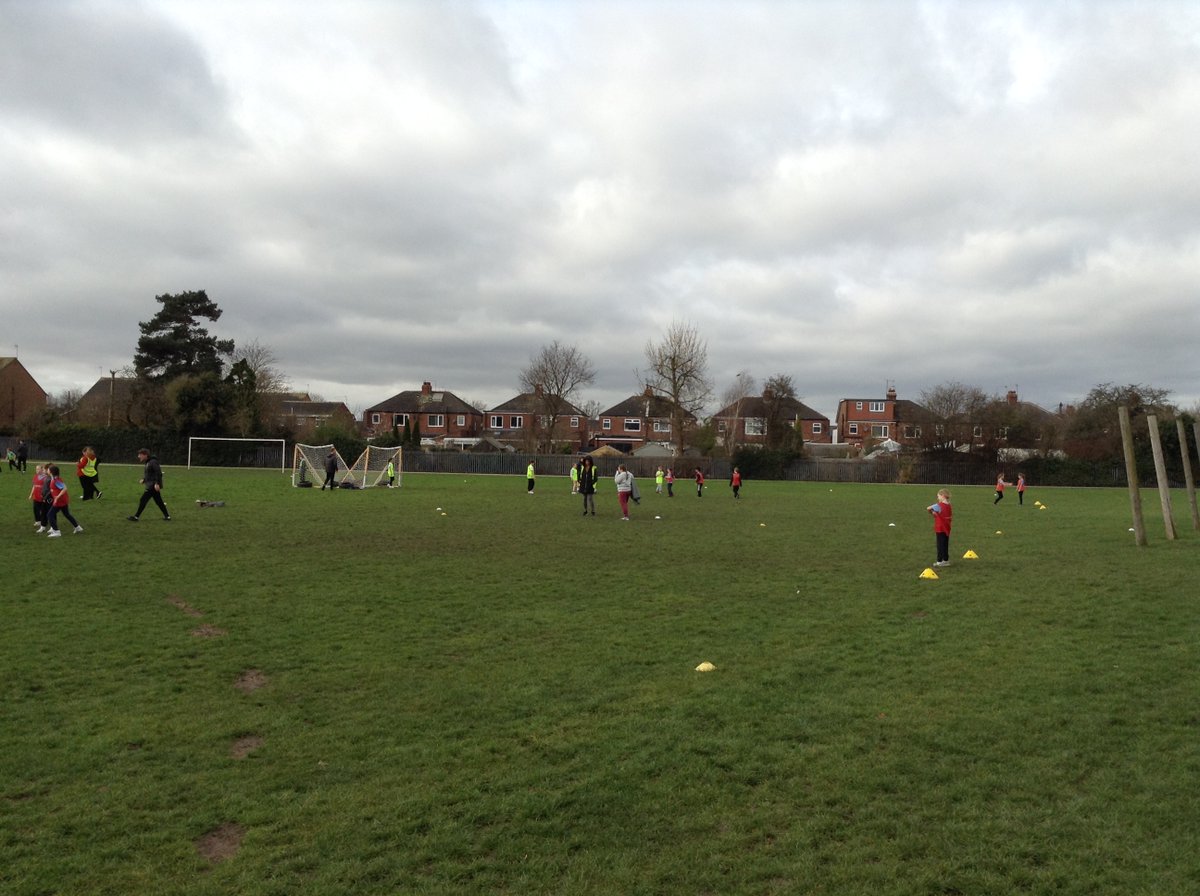 BPSHull's tweet photo. A selection of Year 4s were given the opportunity to participate and engage in friendly competition through modified games against Priory Primary School. It was a brilliant morning with all children thoroughly loving the activities. #BPSPE #BPSAspirationCurriculum https://t.co/BrONpbgtZa