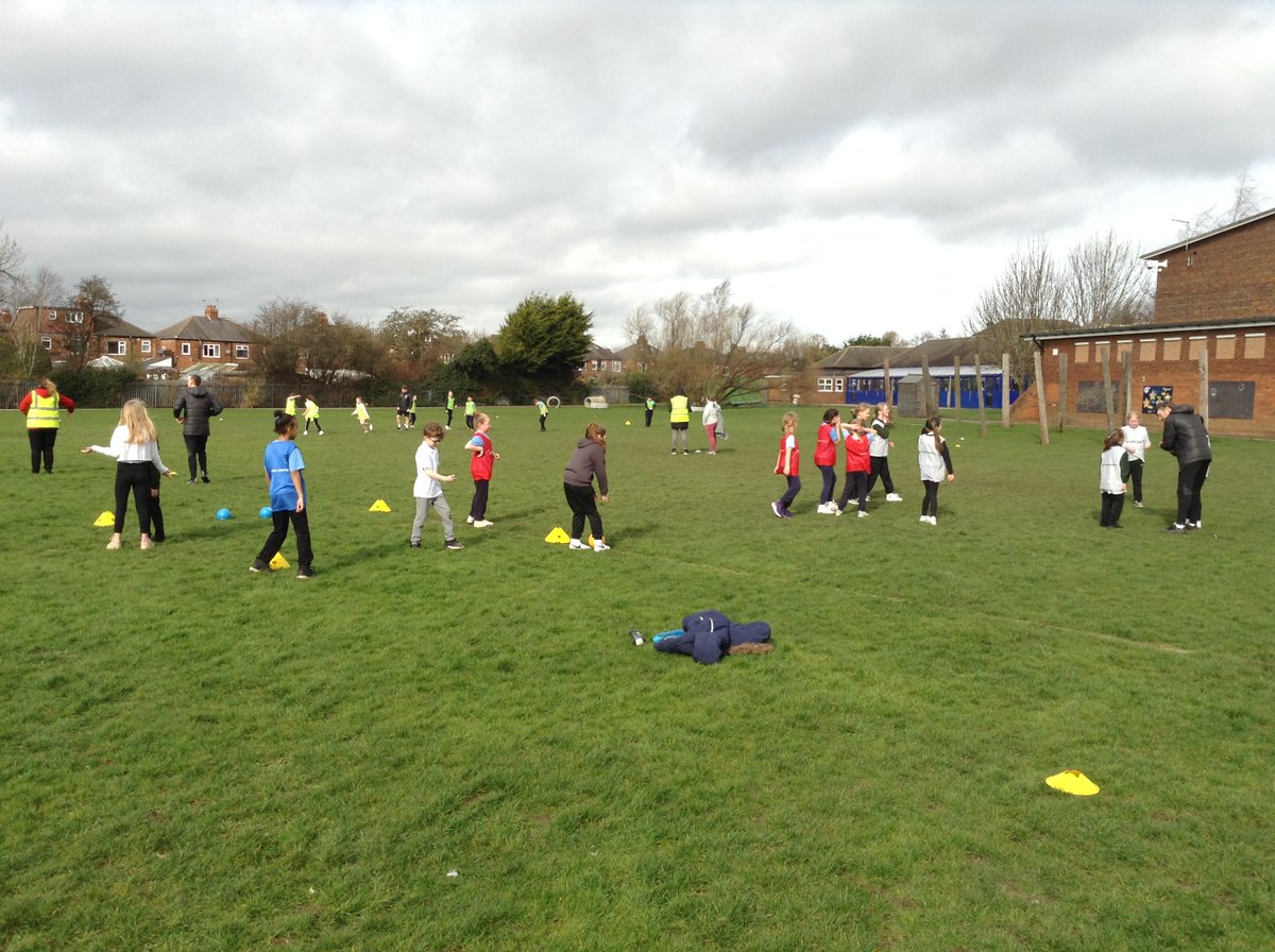 BPSHull's tweet photo. A selection of Year 4s were given the opportunity to participate and engage in friendly competition through modified games against Priory Primary School. It was a brilliant morning with all children thoroughly loving the activities. #BPSPE #BPSAspirationCurriculum https://t.co/BrONpbgtZa