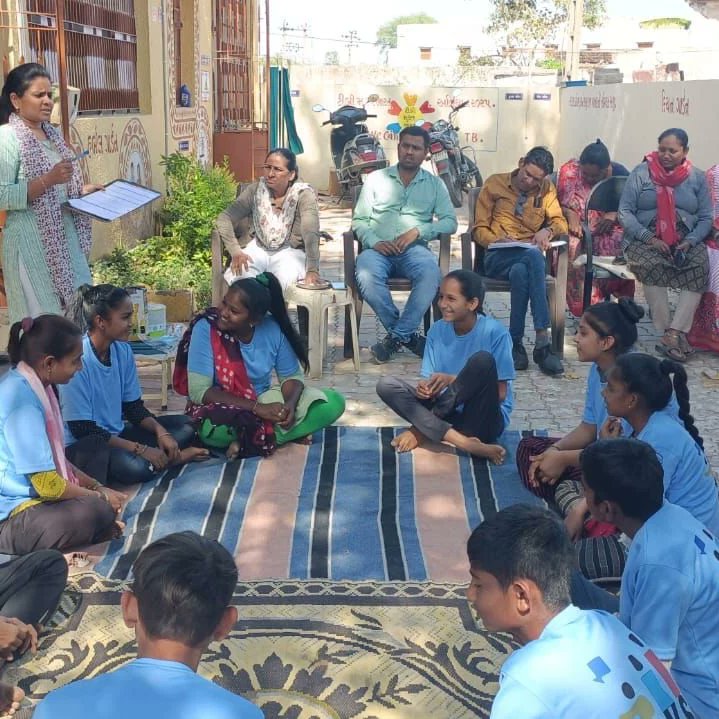 THO_Prantij's tweet photo. Yuva pahel quizy organized for peer educators under RKSK program at all the Ayushman Arogya Mandir of Prantij taluka.. Winners will participate in Taluka level quizy... @CdhoSabarkantha @sabarkanthadp @NHMGujarat @GujHFWDept https://t.co/yf4B1sA03L