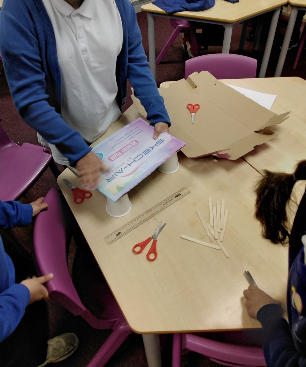 DeltaParkView's tweet image. Class 4 had lots of fun yesterday designing and making their bridges out of recycled materials for the Delta competition. Working in groups, they were all competing to win but who has made the strongest bridge? We will find out today! #PVPA #DeltaScienceWeek24 #BSW24