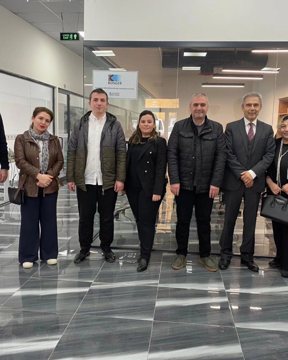 İstanbul Arel Üniversitesi İİBF tweet media