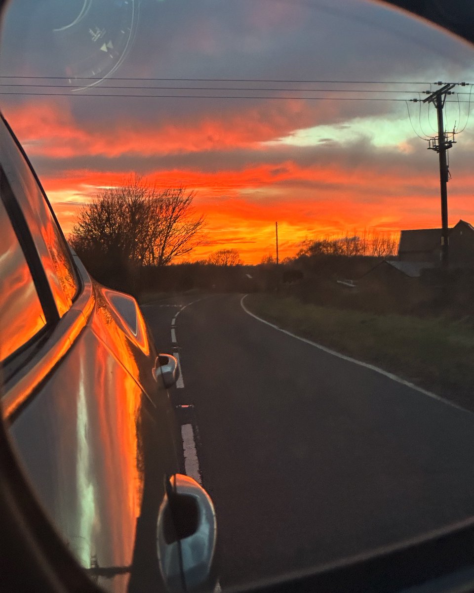 Road trip at sunrise 🌅 Lovely skies the other week across Shropshire. #Sunrise #Ludlow #Shropshire #Countryside #RobinsonRoams