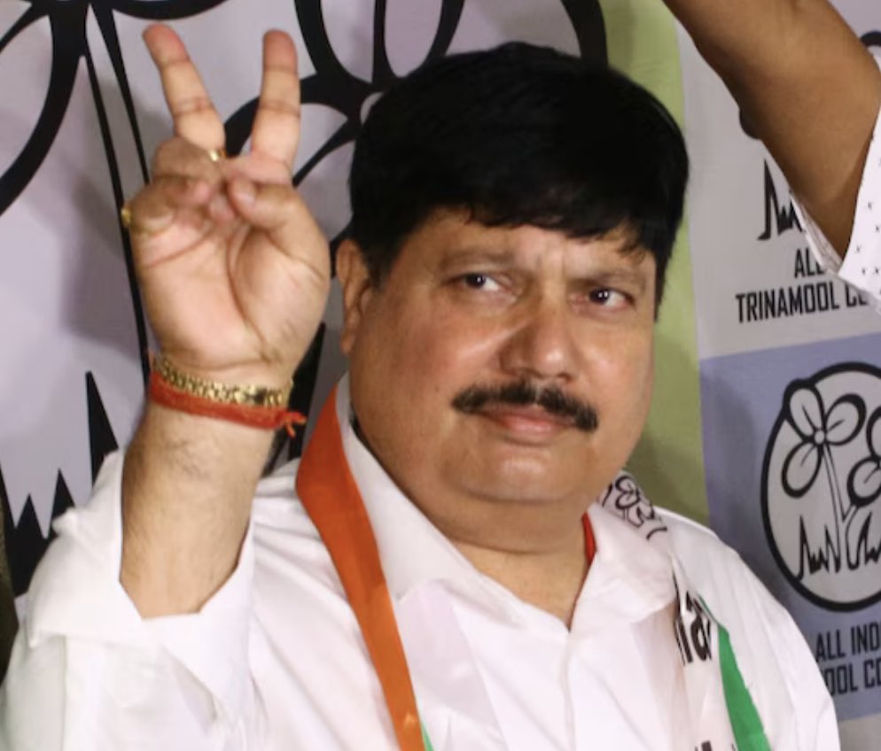 #Breaking Season of political turncoats to go looking for greener pastures! 
BJP neta turned TMC neta, Arjun Singh who was denied a ticket from Barrackpore in West Bengal to go back to the BJP
Phew! 

#LokSabhaCandidate2024