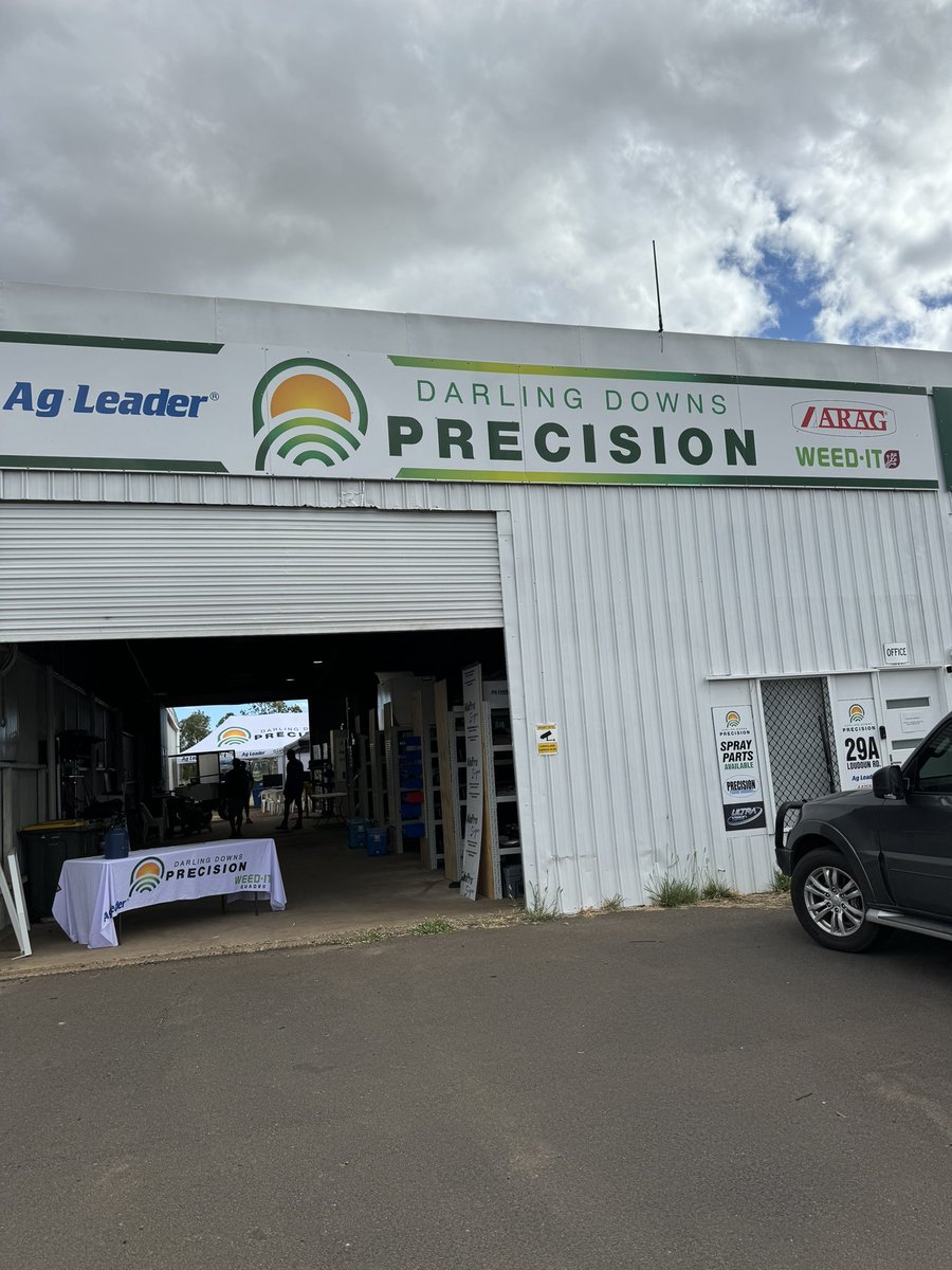 andrewpiper12's tweet photo. A good crowd has come to Darling Downs Precisions info night. Looking forward to getting people out in the Kubota to demo #rightspot and #turnpath. https://t.co/z9yI9rCesB