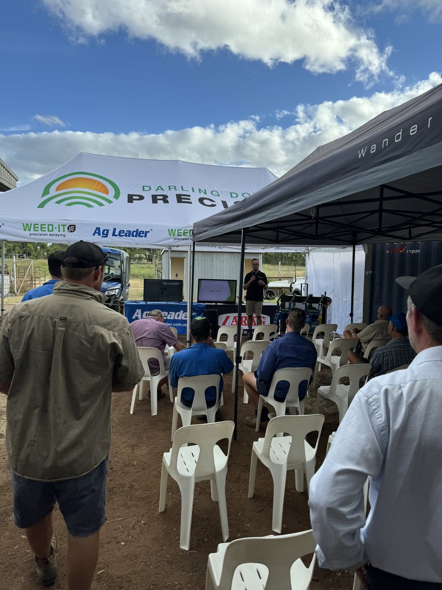 andrewpiper12's tweet photo. A good crowd has come to Darling Downs Precisions info night. Looking forward to getting people out in the Kubota to demo #rightspot and #turnpath. https://t.co/z9yI9rCesB