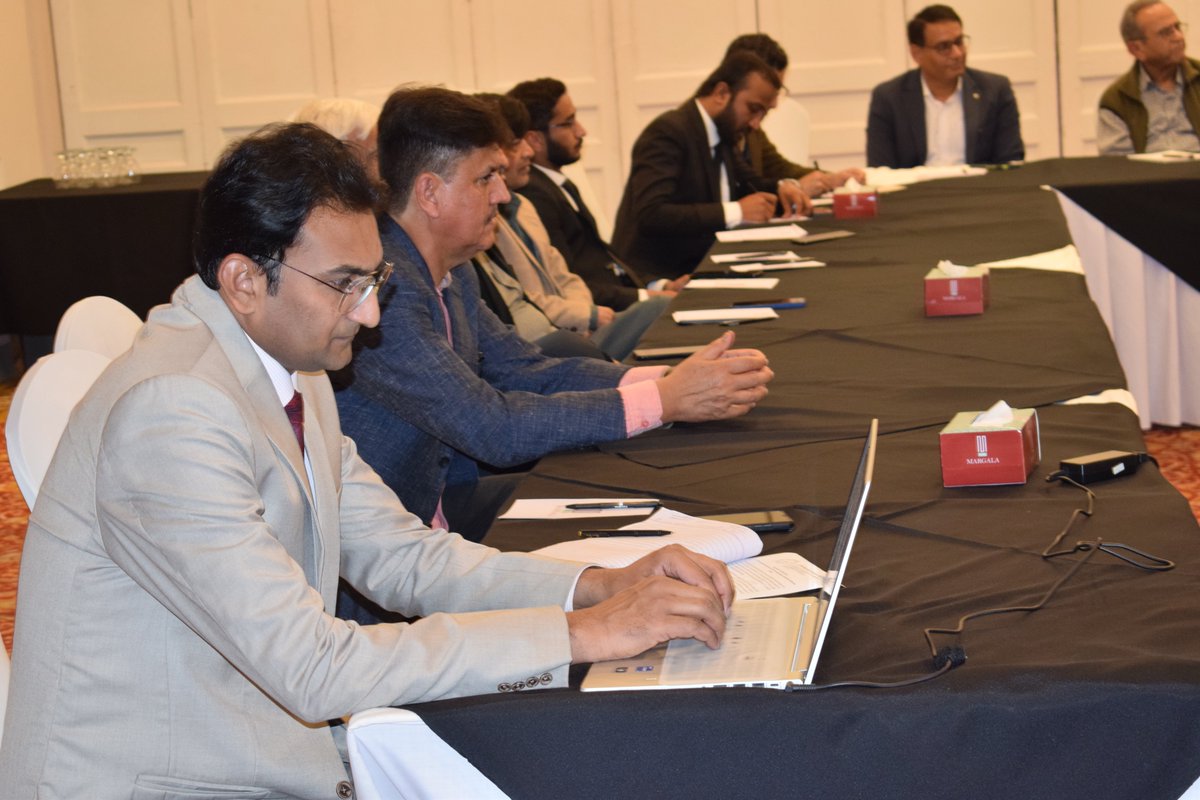 csjpak's tweet photo. @csjpak organized a consultation meeting that discussed concerns &amp; expectations regarding establishing a statutory National Commission for Minorities Rights. #MinoritiesCommission #MinoritiesRights #JillaniJudgment
#Dr.A.H.Nayyar https://t.co/6c1RsiGs4R