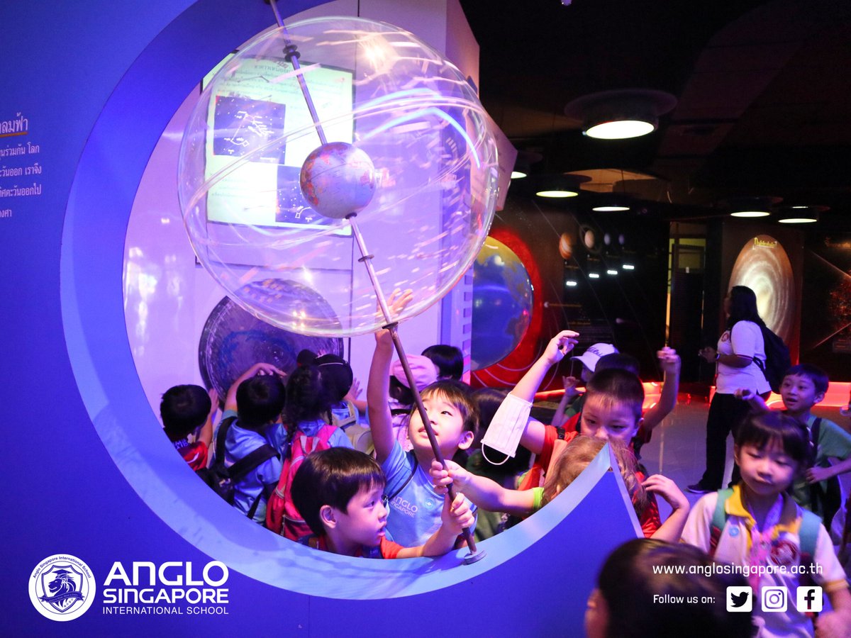 31Anglo's tweet photo. Embarking on a cosmic journey with P1 class! 🌌

Anglo Campus 31 explored the wonders of the universe at the Science Center for Education (Planetarium Bangkok).🚀🔭 

#AngloCampus31 #Explorers #Science #ScienceAdventure #SchoolOuting #HighQualityLearning #Education #Bangkok https://t.co/0l656ZtrBX