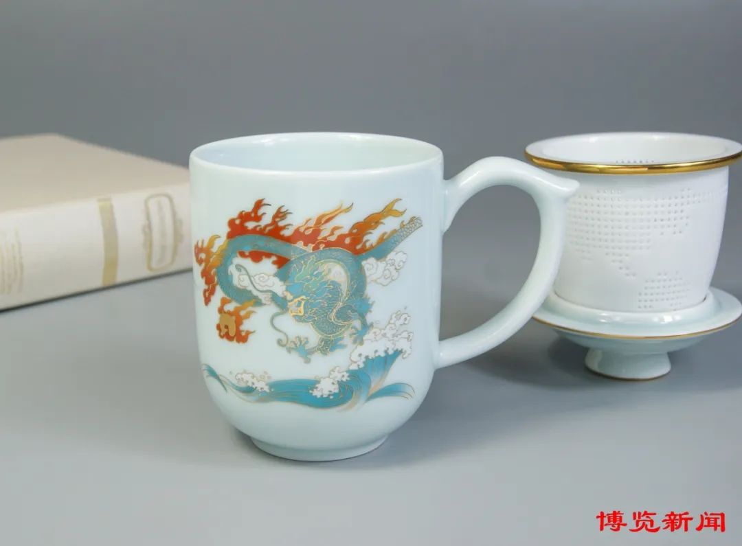 ZiboOfficial's tweet photo. 😍😍Check out this adorable dragon-like #softclay sculpture called “Longdada,” which has made waves in #Zibo's cultural scene! Its chubby, cute appearance has captured hearts far and wide. And there're many more cultural products to explore! #ZiboCulture https://t.co/oOy0aiKW8H