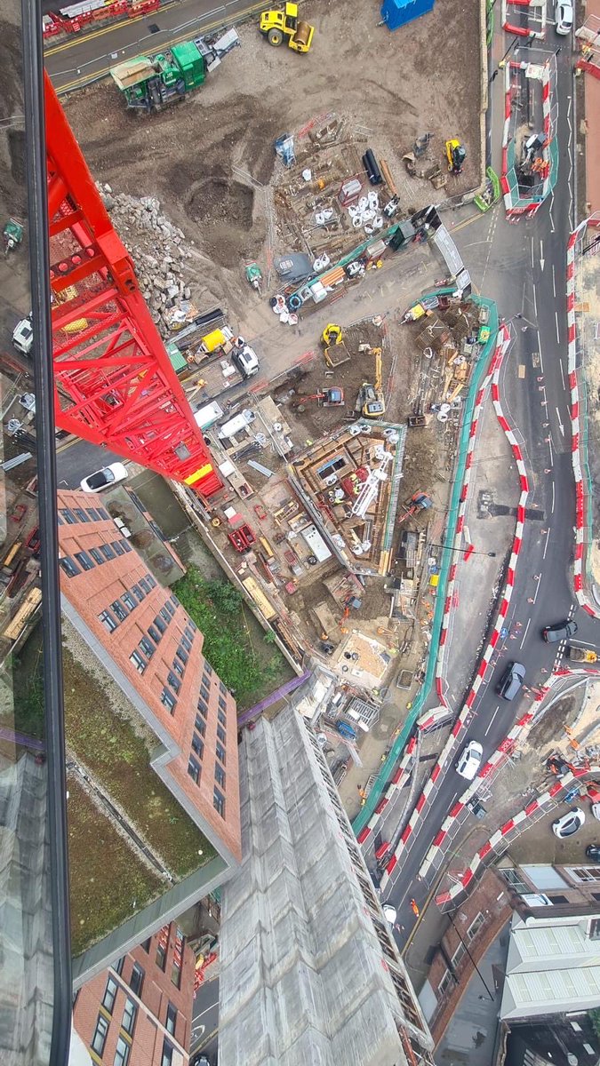 Hollis Croft in #Sheffield… long way up! #construction #constructionlife #constructionsite