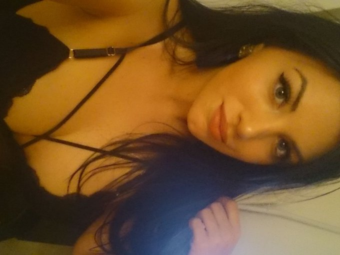 I'm online right now on skyprivate https://t.co/szWK0daHDM #camgirl https://t.co/f91wQF7zoA<a href="/tag/camgirl"class="tags"><span>#camgirl</span></a>