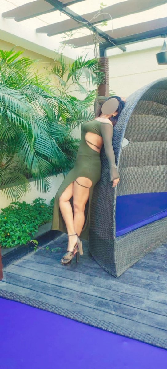 hornycplakarsha's tweet photo. Positive Energy &amp; Attitude is Sexy to me...💚

Bangalore :- Tomorrow
Chennai :- 16th - 18th March ..

@JohnCha88595967 @Rogueatdoor @NainaNicks23 @parivikas90 @PranyaRohanCPL https://t.co/MaiIKgy1Ye