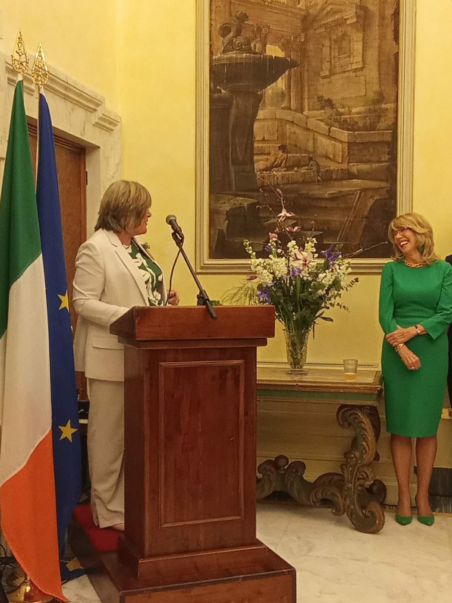IrlEmbRome's tweet photo. As we continue to mark and celebrate #StPatricksDay in Italy we thank @MaryButlerTD and  our wonderful friends for being with us and for bringing so much joy and warmth to this occasion. https://t.co/0G4oOvAGci