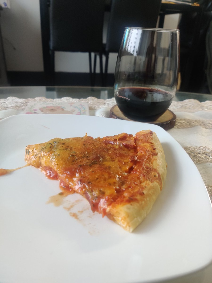OlvaBess's tweet photo. On those off days. #hobbies, not just #futurecardiologist. 
Cartoons, wine and homemade pizza from scratch https://t.co/O9rpDC1xjR