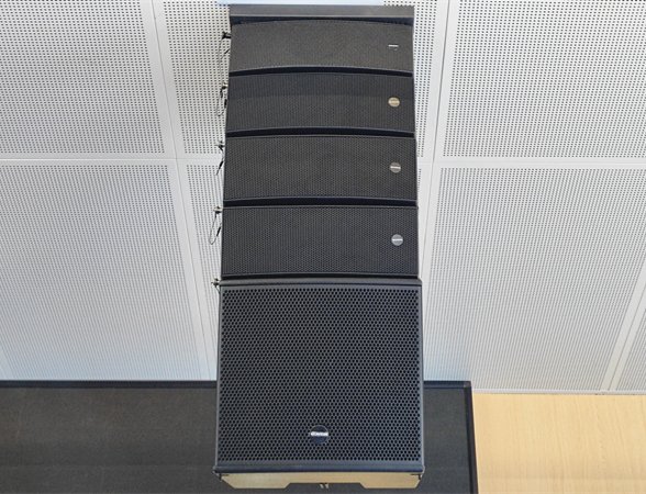 GONSIN2003's tweet image. GONSIN Conference Public Address System
#wirelessmicrophone #pasystem #linearraysystem #processor #subwoofer #microphone #linearray #digitalmixer #musicfestival #soundsystem #amplifier #eventsrental #stadium #fanaudiosystems #ledscreen #soundmusic #africamusic #sounsystem