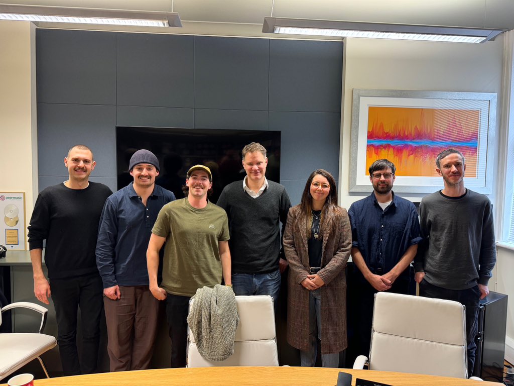 It was a privilege to host a room full of talent at our composer and producer lunch recently. Thank you to everyone that joined for a creative and interesting afternoon!

#peermusicAccorder