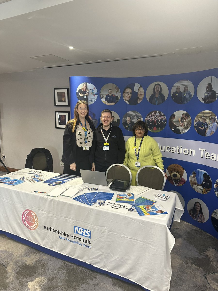 floody_mrsLW's tweet photo. We all ready to go for our NHS recruitment event in Stevenage with our partners across @BLMKHealthCare @CNWLNHS @NHS_ELFT @bedfordhospital @Yhemmy09 @NHSEastEngland @AhpsBlmk https://t.co/9AJC89xtLk