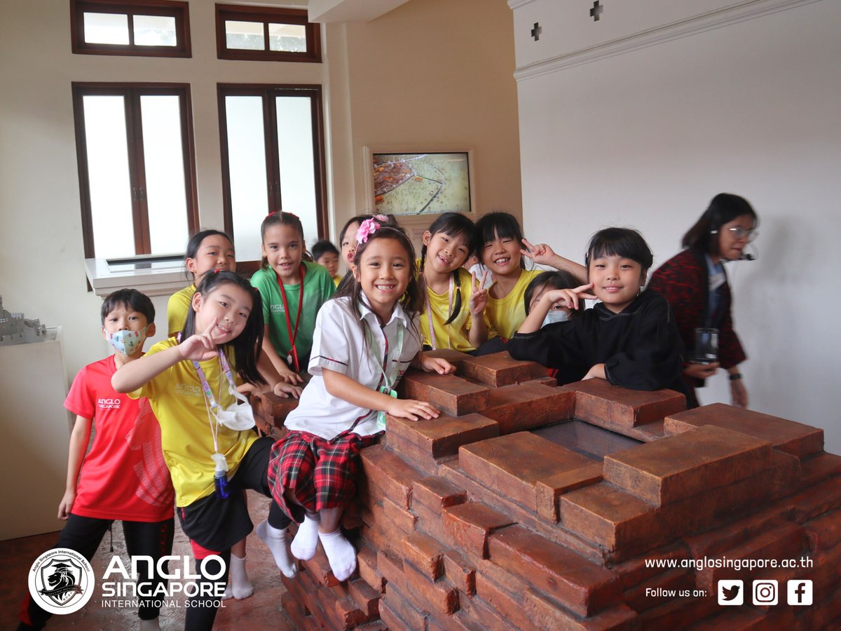31Anglo's tweet photo. P2 class from Anglo Campus 31 had an immersive experience at Pipit Banglamphu Museum. Unveiling the past, connecting with heritage, and creating lasting memories together. 
#AngloCampus31 #SchoolOuting #History #HighQualityLearning #Education #Travelers #Museum #Adventures https://t.co/pu2BSVdsjR