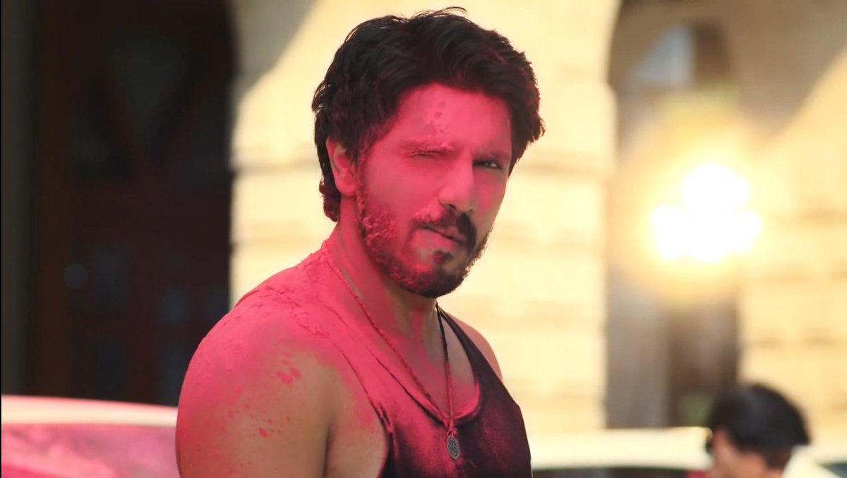 _yaariyan__'s tweet photo. And and here comes our boii🔥💥
First of all i can't express how happy i am to see him on screen againn. I was missing him finally he is back with a banggg💥💥
Hellooo Sachin Deshmukhh🥵❤️
#UdneKiAasha #KanwarDhillon #NehaHasrora #SachinDeshmukh https://t.co/Qa20wm7CH3