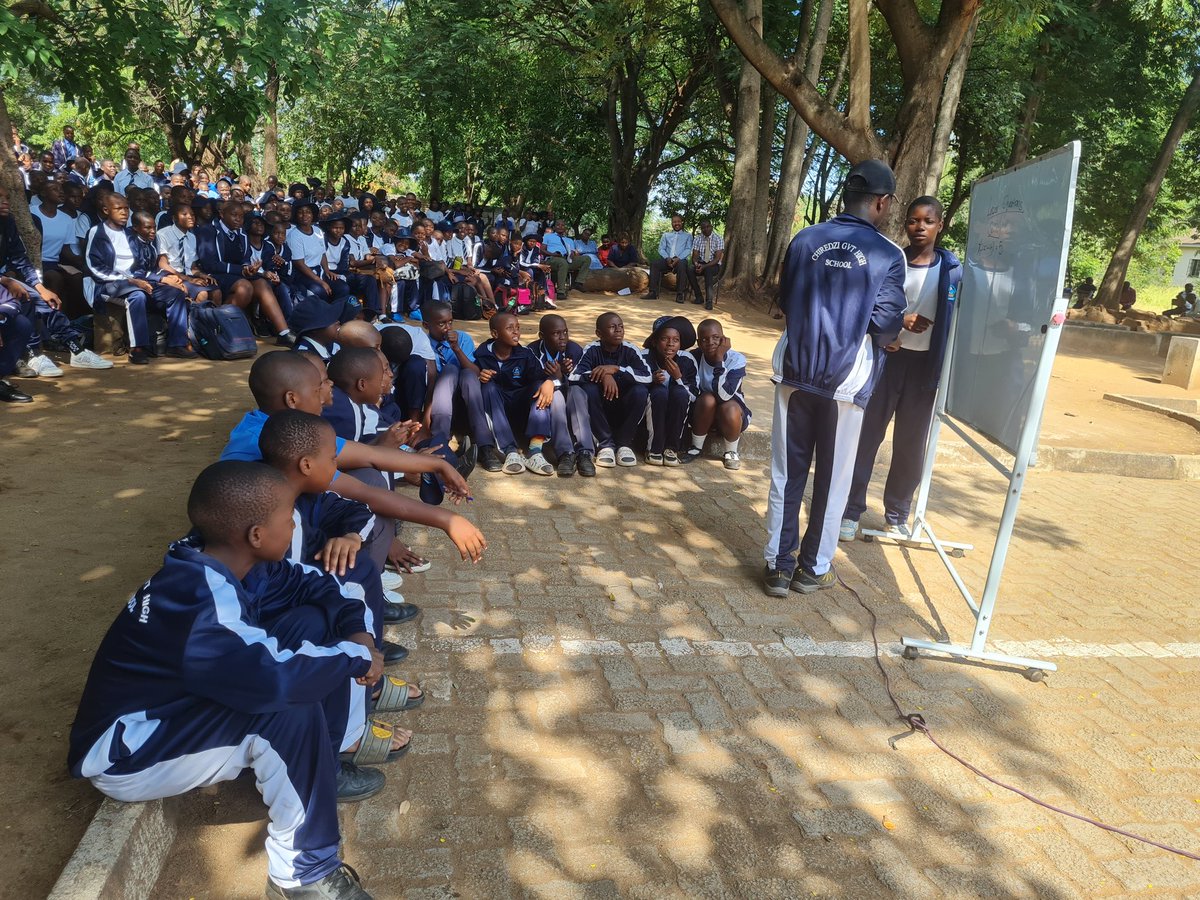 AVUXENIRIXILEFM's tweet photo. World Pi day commemoration at Chiredzi Government High School https://t.co/6IFie4PEWj