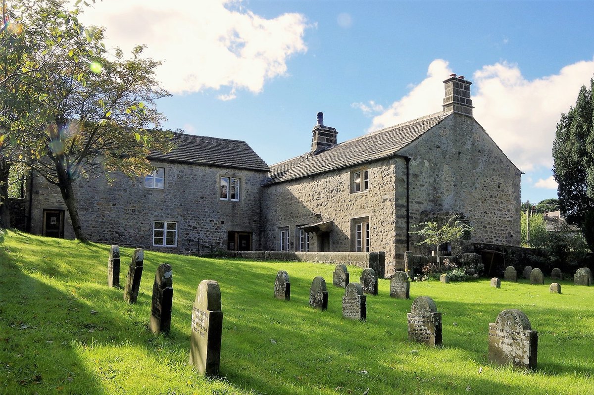 📍 Friends Meeting House, Airton, Yorkshire Set in the tranquil setting of the Yorkshire Dales, our #ChurchOfTheWeek this week might be mistaken for a house or a farm.
