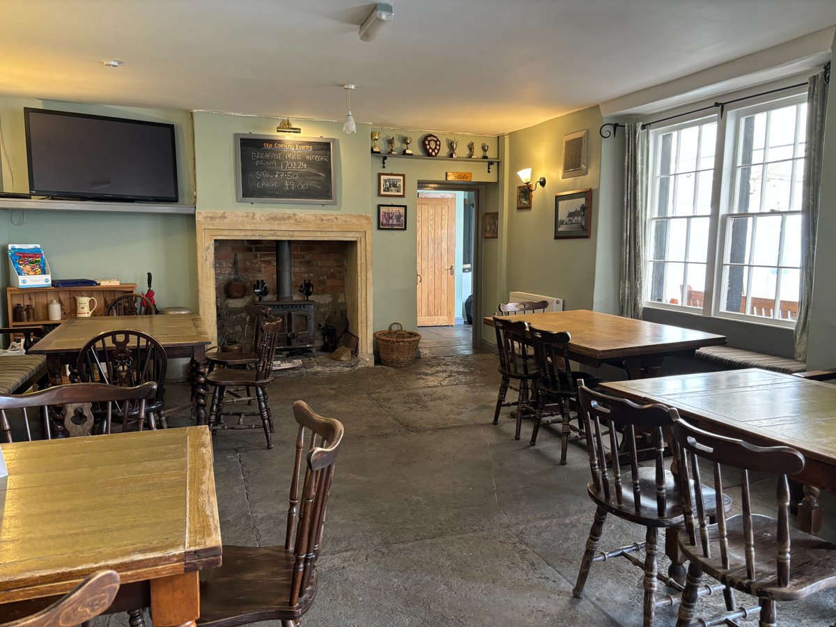 SP_Commercial's tweet image. 🌟 NEW Instruction 🌟 | Somerset - Wet-sales driven character free house

Leasehold: £48,000 | Lower Coleford, Radstock 📍

🖱️sidneyphillips.co.uk/business-detai…

-
-
-

#lowercoleford #coleford #radstock #somerset #somersetnews #pubsforsale #pubsforsaleuk #property #commercialproperty