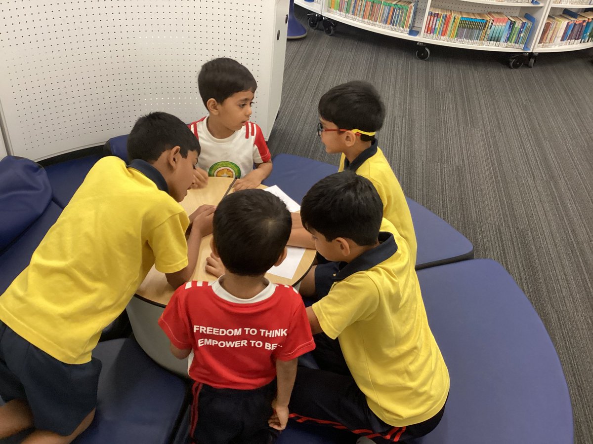 samworkholic's tweet photo. Grade 3 ss inspiring nursery young learners by being exemplary role models and teaming up to cultivate #research skills #guiding # collaborating in their #learning  journey @ois_primary @oismumbai @nehaminda @murphypmj @veenadsilva https://t.co/i46SwT6yUZ