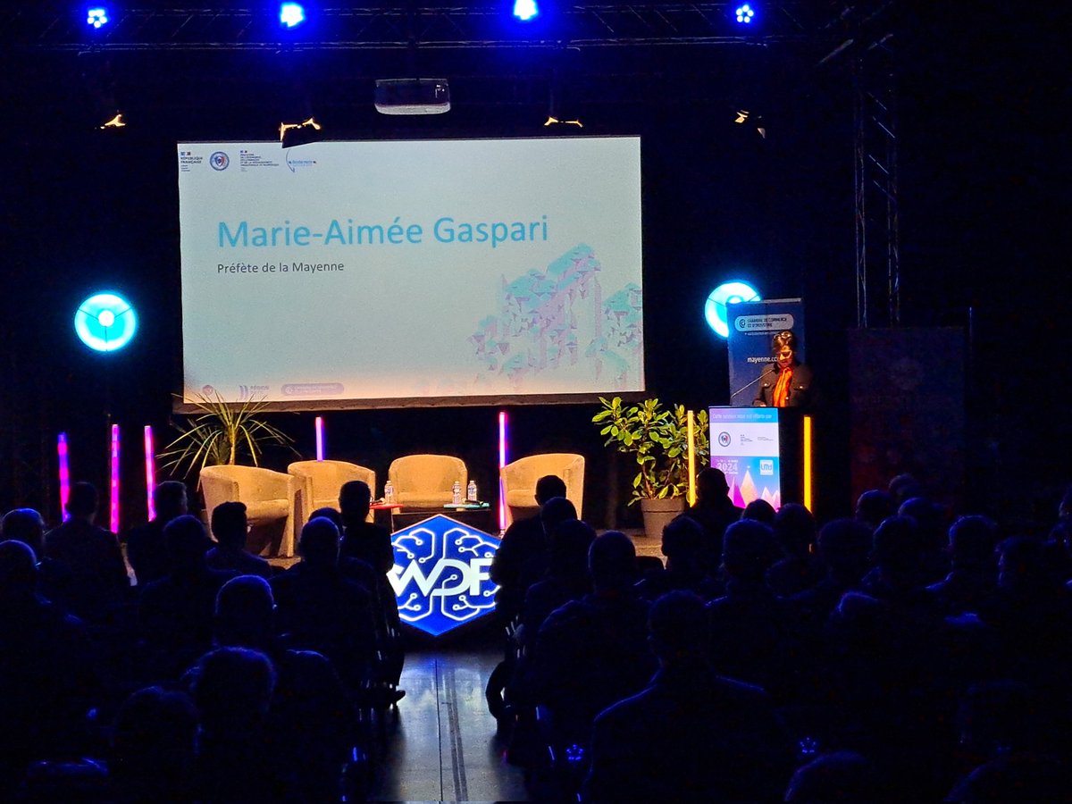 Christian Travier (@ctravier) on Twitter photo Madame la préfète de la Mayenne introduit la session cybersécurité du West Data Securité <a href="/Prefet53/">Préfète de la Mayenne</a> <a href="/CCIMayenne/">CCIMayenne</a> <a href="/LMTinnovation/">LMT</a> <a href="/ANSSI_FR/">ANSSI</a> Madame la préfète de la Mayenne introduit la session cybersécurité du West Data Securité <a href="/Prefet53/">Préfète de la Mayenne</a> <a href="/CCIMayenne/">CCIMayenne</a> <a href="/LMTinnovation/">LMT</a> <a href="/ANSSI_FR/">ANSSI</a>