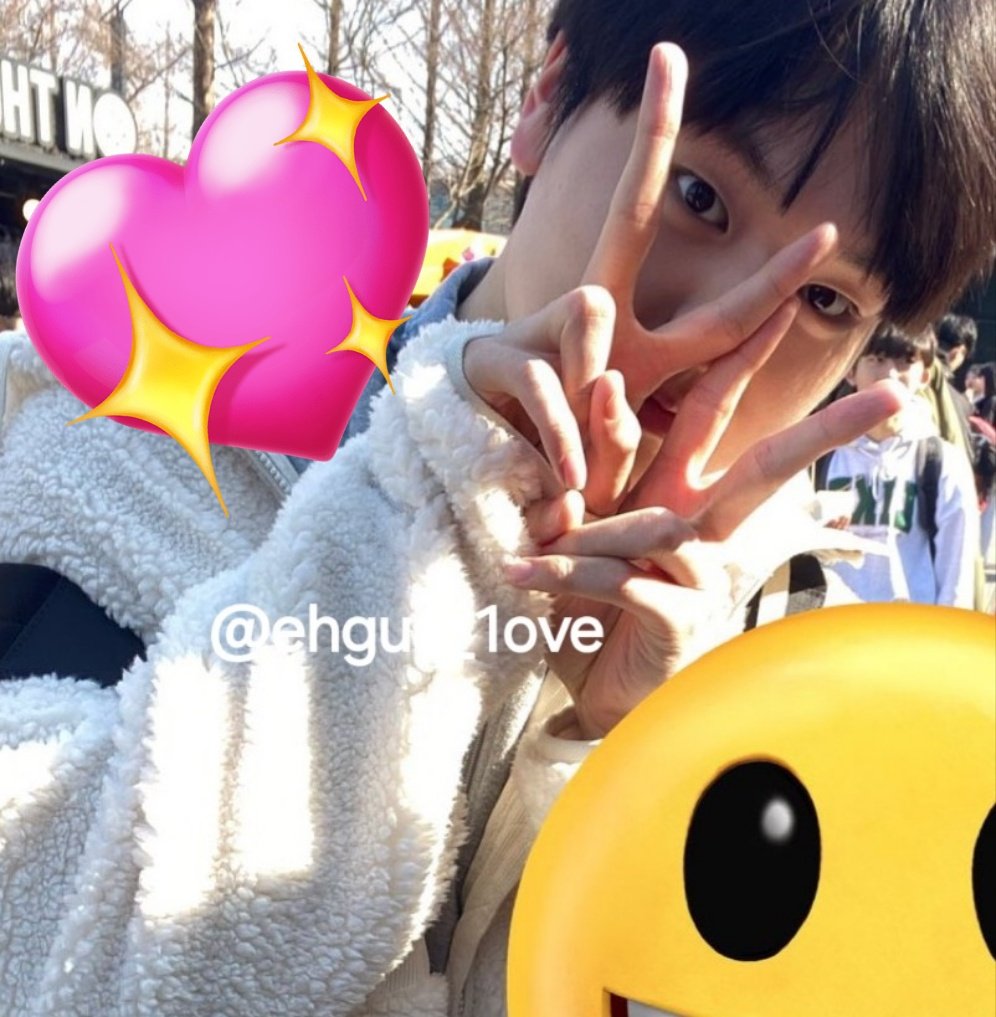 네? tweet media
