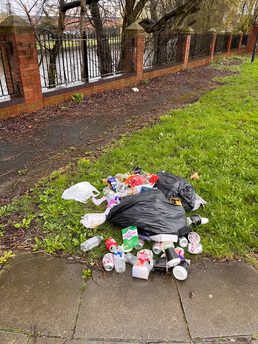 GavinS73's tweet photo. @seftoncouncil Enough is enough! 😡

If investment was made, then these people could be caught and punished. No deterrent, no consequences!

I’ve reported it on the website, but an operative needs to get there today as it’s blowing all over the green. Next to Bootle Library. https://t.co/RWseojxHb4