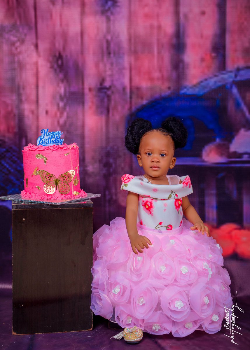 tunrde's tweet photo. Happy birthday to my beautiful princess God bless you darling https://t.co/ixQHzeag6b